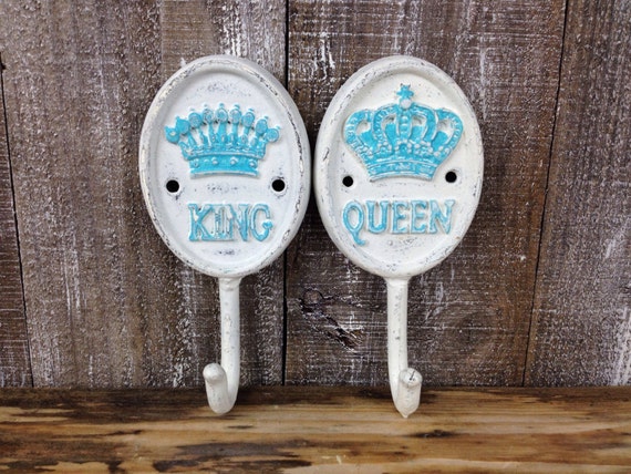 White King and Queen Hook Set 2 Cast Iron Bathroom Towel