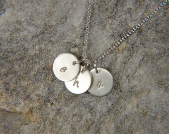 Silver Mommy Necklace 9 mm Silver Disc Necklace Personalized Necklace Silver Mommy Necklace Personalized Jewelry