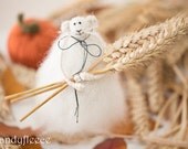 Harvest Rat-Autumn Fall Decor-Thanksgiving-Knitted Rat/Mouse with Rye/Wheat Sheath-Rustic Home Decoration-Fall Gift-Soft Rat Toy-UK