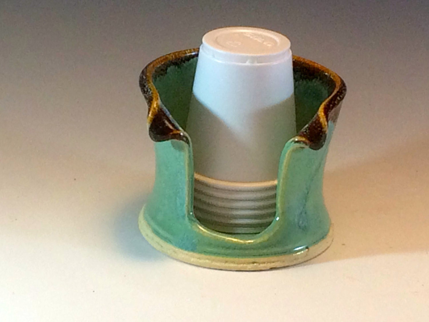Porcelain Bathroom Cup Holder 3 Ounce by PotteryByYvonne on Etsy