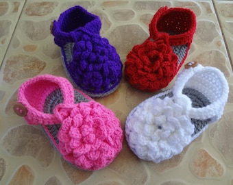 crochet babyshoes ,crochet baby sandals , christening shoes , Newborn baby shoes,newborn Christening shoes,baby blessing shoes