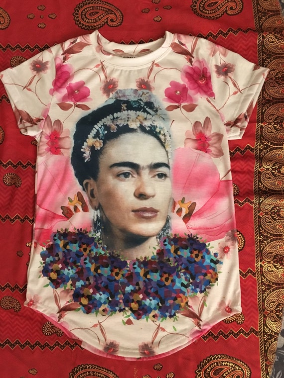 SALE Frida Kahlo flower background