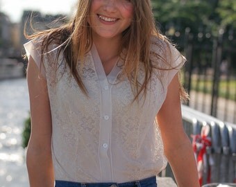 Vintage blouse woman