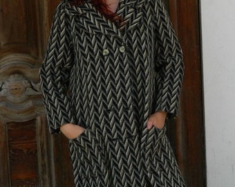 SPRING SALE Vintage Long Black & Cream Zigzag Double-Breasted Trench Style Jacket, Medium