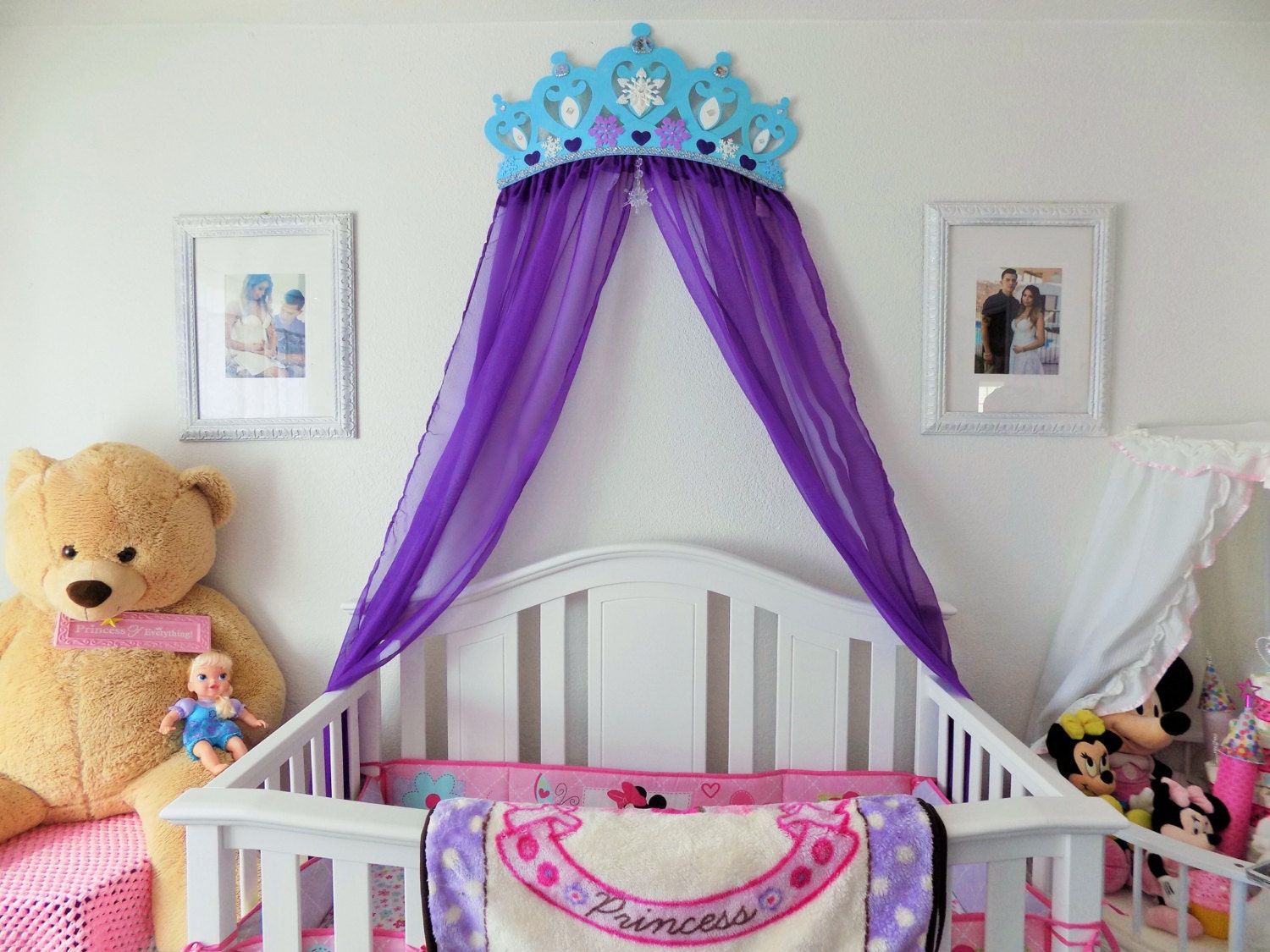 Bed Crown Canopy Nursery Wall Decor Frozen Princess With
