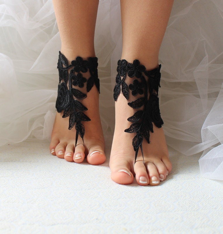 black-lace-wedding-sandals-bridal-accessories