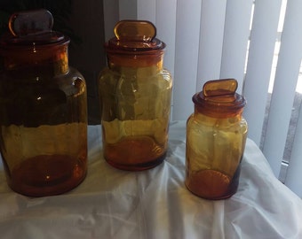 3 Takahashi jars. Japanese