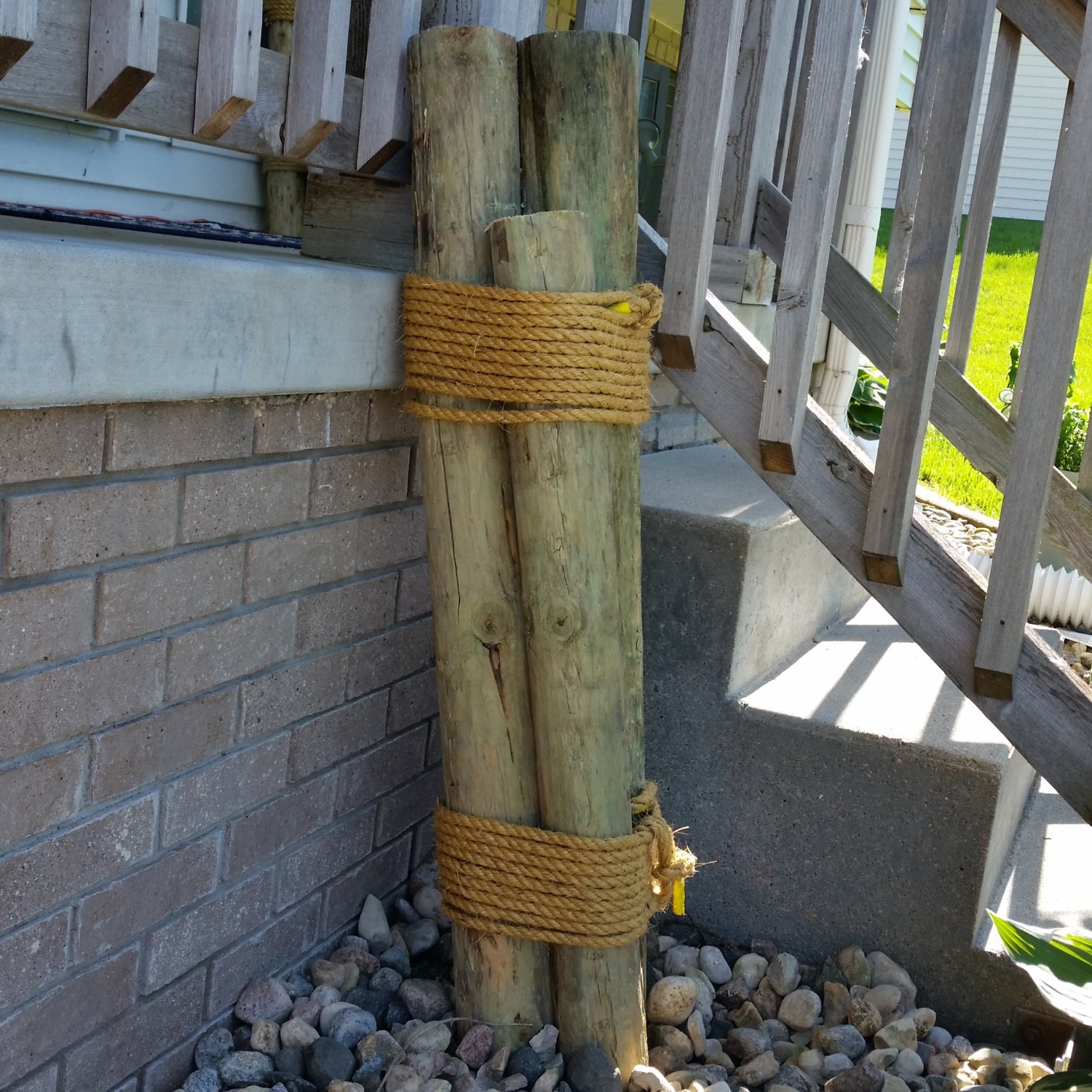 Decorative Wood and Rope Nautical Pier Posts by Minnebraska