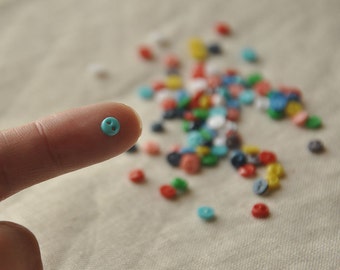 100pcs+ 4mm Tiny Round Buttons for Baby/Babydoll Clothing-A