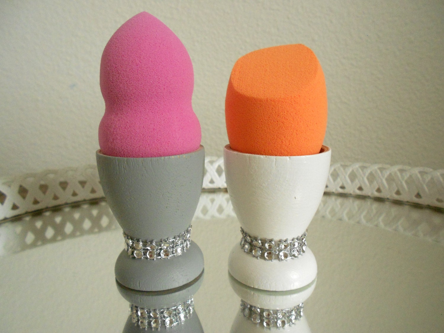 Rhinestone Make up stand holder makeup blending sponge choose
