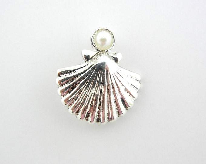 Small Scallop Seashell Pendant with Pearl Cabochon Antique Silver-tone