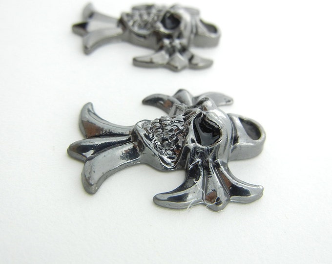 Pair of Gothic Hematite Skull on Crosses Charms