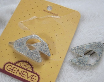 vintage barrettes still on card blue flowers, vintage 1970s hair accessry