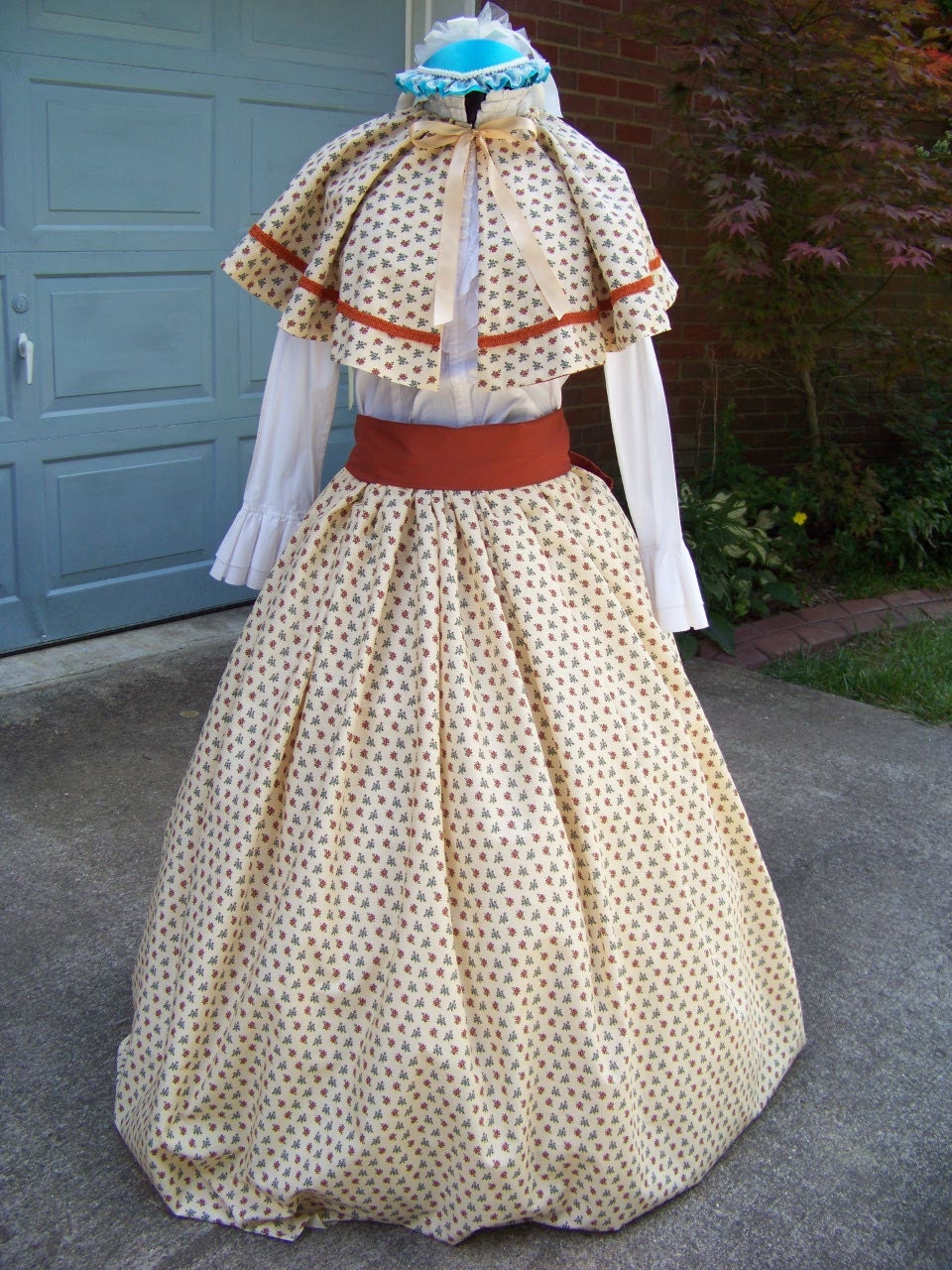 Colonial Victorian costume Long SKIRT with Cape and Rust