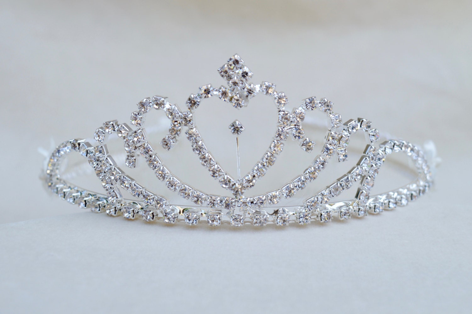 Girls Rhinestone Tiara / Flower Girl Tiara / Princess by lyndahats