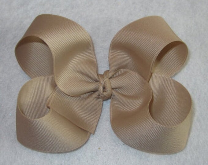 Large Boutique Hair Bow, Oatmeal Beige Hairbow, Tan Hair Bow, Classic Big Hairbow, Single Layer Bows, 4 5 inch Hairbow, Baby Big Bows, 45G