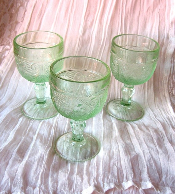 3 Tiara Floral Chantilly Green Sandwich Glass Goblets/ Indiana