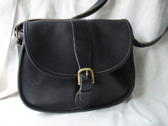 Vintage Coach Messenger Bag Black Leather Crossbody by vintageer