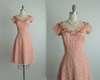 50's Beaded Dress // Vintage 1950's Beaded Peach Lace Full Wedding Party Prom Dress S