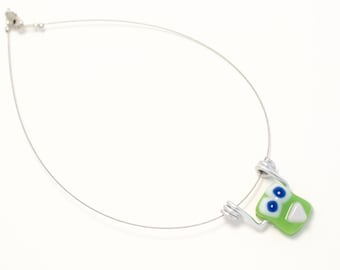 Collier coloré de verre fusion pour enfant