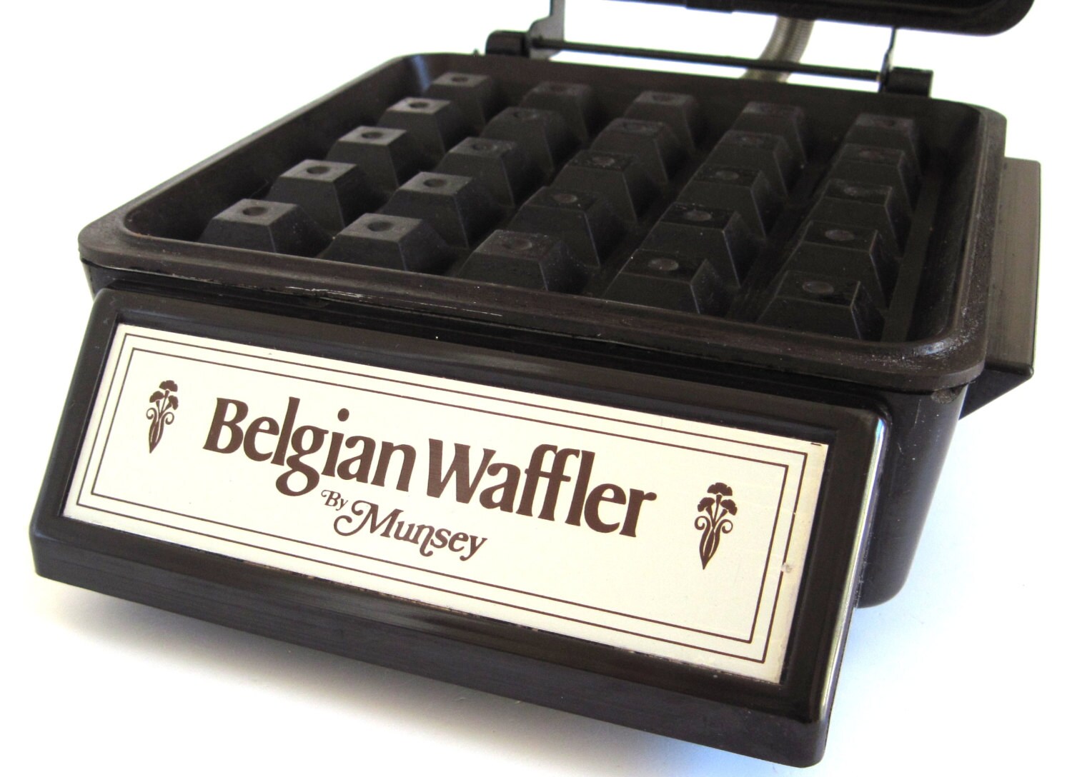 Belgian Waffle Iron Small Munsey Belgian Waffler Maker BW2