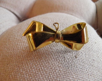 Vintage Ribbon, Bow Brooch, Pin, Pendant, Gold Filled