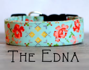 Girly Turquoise Vintage Inspired Pixelated Dog Collar "The Edna"