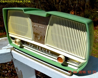 SAGE GREEN Wonder Mid Century Retro Antique 1959 Rogers Majestic AM Vacuum Tube Radio Totally Restored!