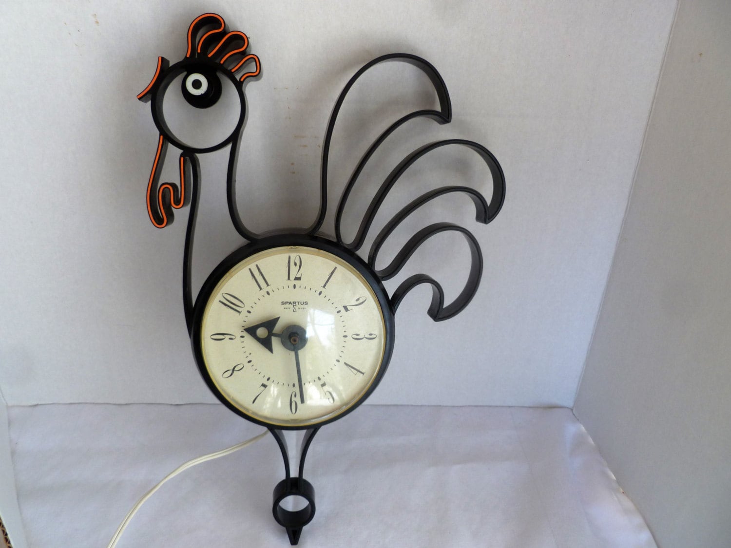 Vintage Retro Spartus Rooster Wall Clock Electric