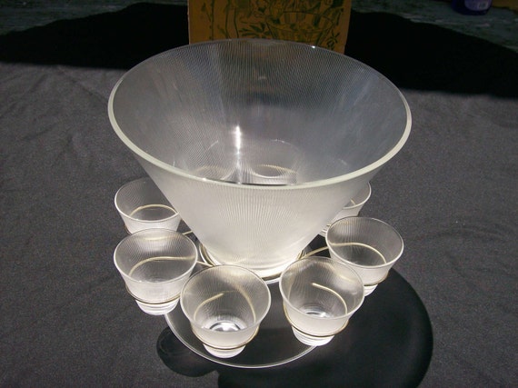federal glass punch bowl set