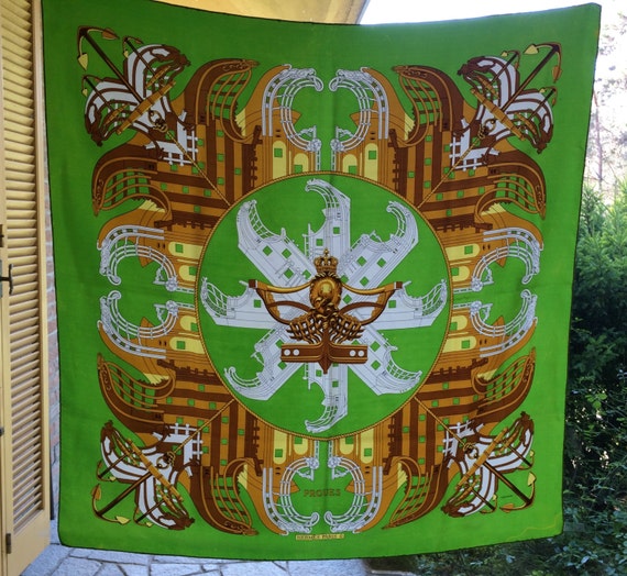 Hermes Paris 90 x 90 scarf