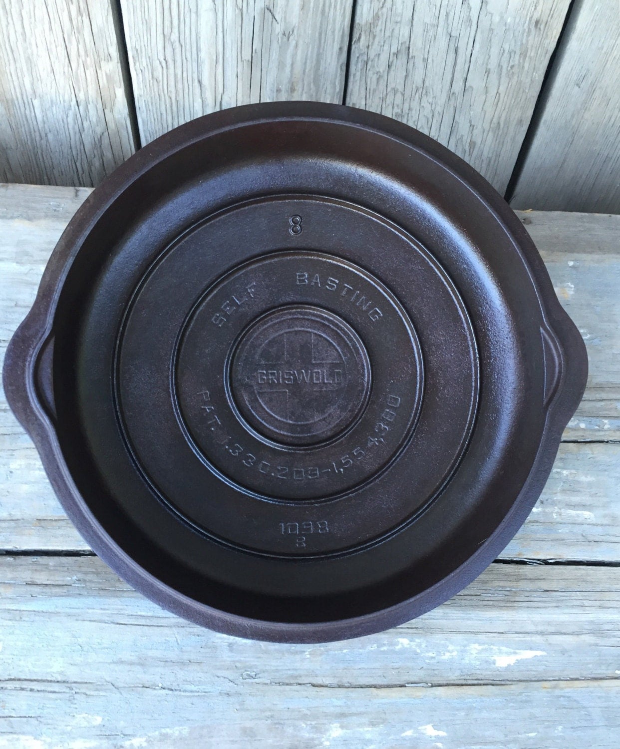 vintage griswold cast iron skillet lid no 8 griswold skillet