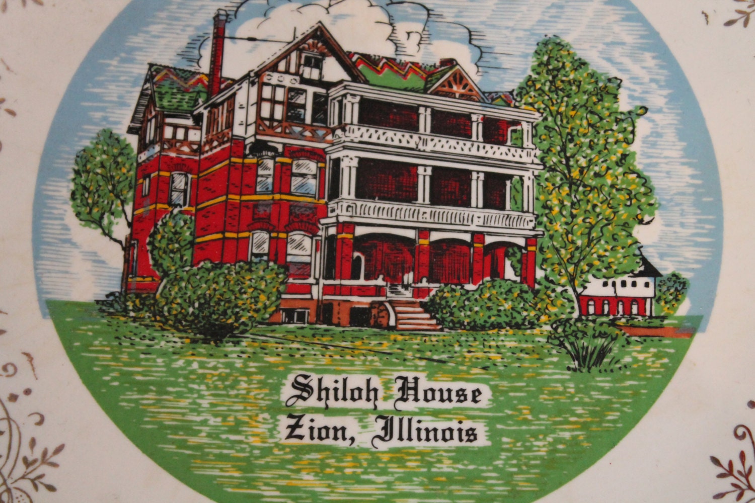Sale Vintage Shiloh House Zion Illinois Souvenir Plate Home