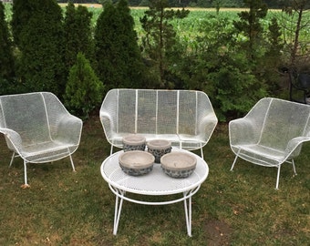 Vintage mid century modern cocktail table ***READ LISTING BEFORE purchasing****