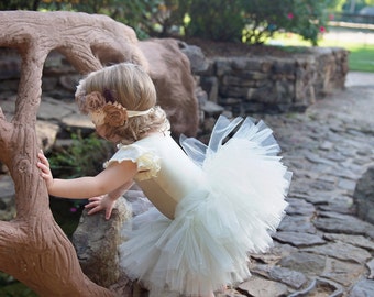Noelle Ivory Tutu. Cream tutu. Princess tutu. Shabby Chic Tutu. Vintage Tutu.