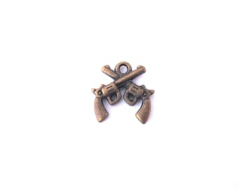10 Pistol Gun Charms, brass plated revolver pendants, G28