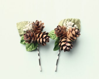 Pine cone hair clip, Rustic wedding accessory, Winter wedding, Bridal hair pins, Woodland hair clips, Woodland hair, Bridal hair, Holiday