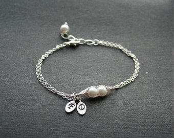 Pea Pod Bracelet, Two Peas in a Pod Bracelet, Peapod Jewelry, Sterling Silver, Friendship, Mother Gift, Bridesmaids, Initial Bracelet