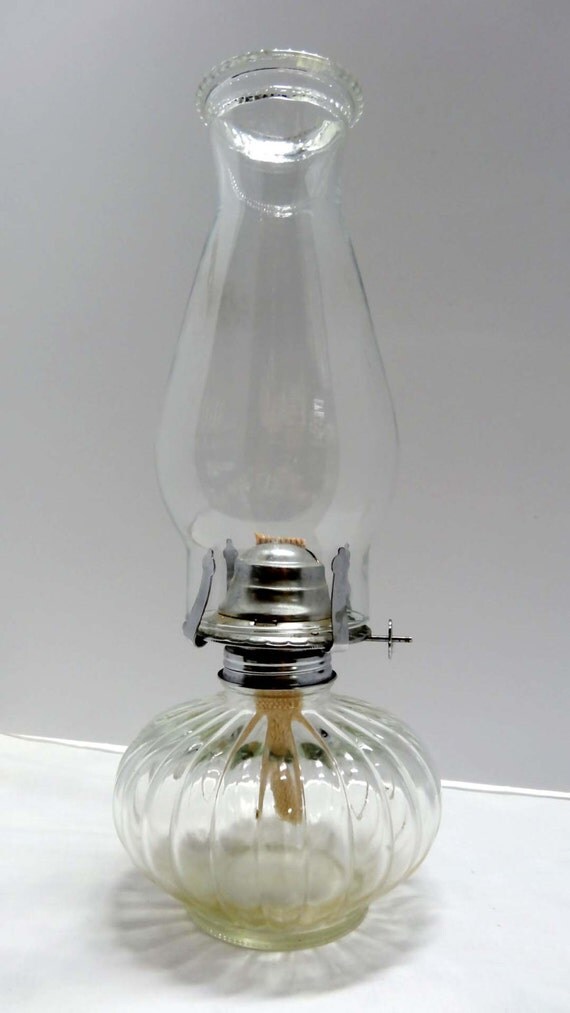 Clear Glass Hurricane Oil Lamp Home and Garden Lighting Lamps