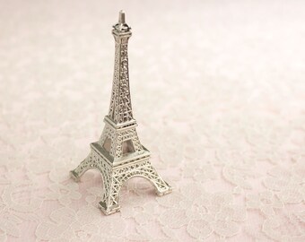 La Tour Eiffel Cake Topper / Silver Metal Eiffel Tower / Small 3.5 Inch Size / Wedding Cake Decoration / Bridal / Party Supplies / French