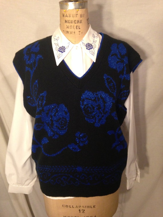 Vintage Stacey Michaels White Long Sleeve Button Up Blouse and Black Floral Sweater s21