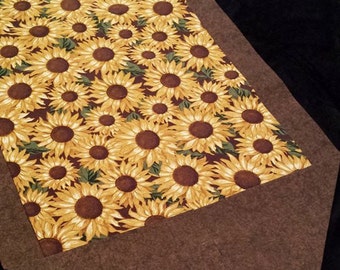 Sunflower table runner / Fall table runner / Autumn table decor / table runner/ table decor/ table linens/ Thanksgiving decor / Sunflower