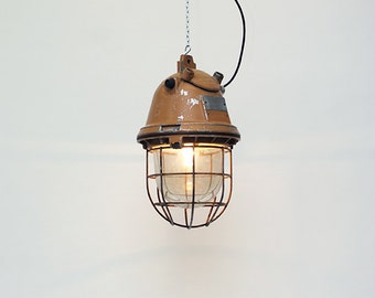 Hanging industriel lampe:"Orange meteor"