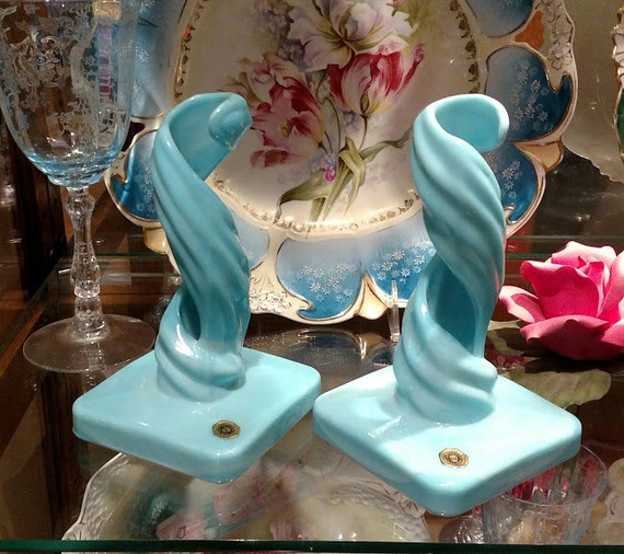 Wedding Blue Milk Glass Westmoreland Candlesticks Cottage Home Table Decor Candle Holders Elegant Spiral Candle Sticks Pair Blown Glassware
