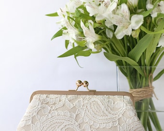 Champagne and Ivory Alencon Paisley Lace Clutch | Bridal Clutch