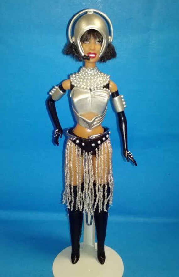 HOT SALE The Bodyguard Whitney Houston Barbie Doll Queen of