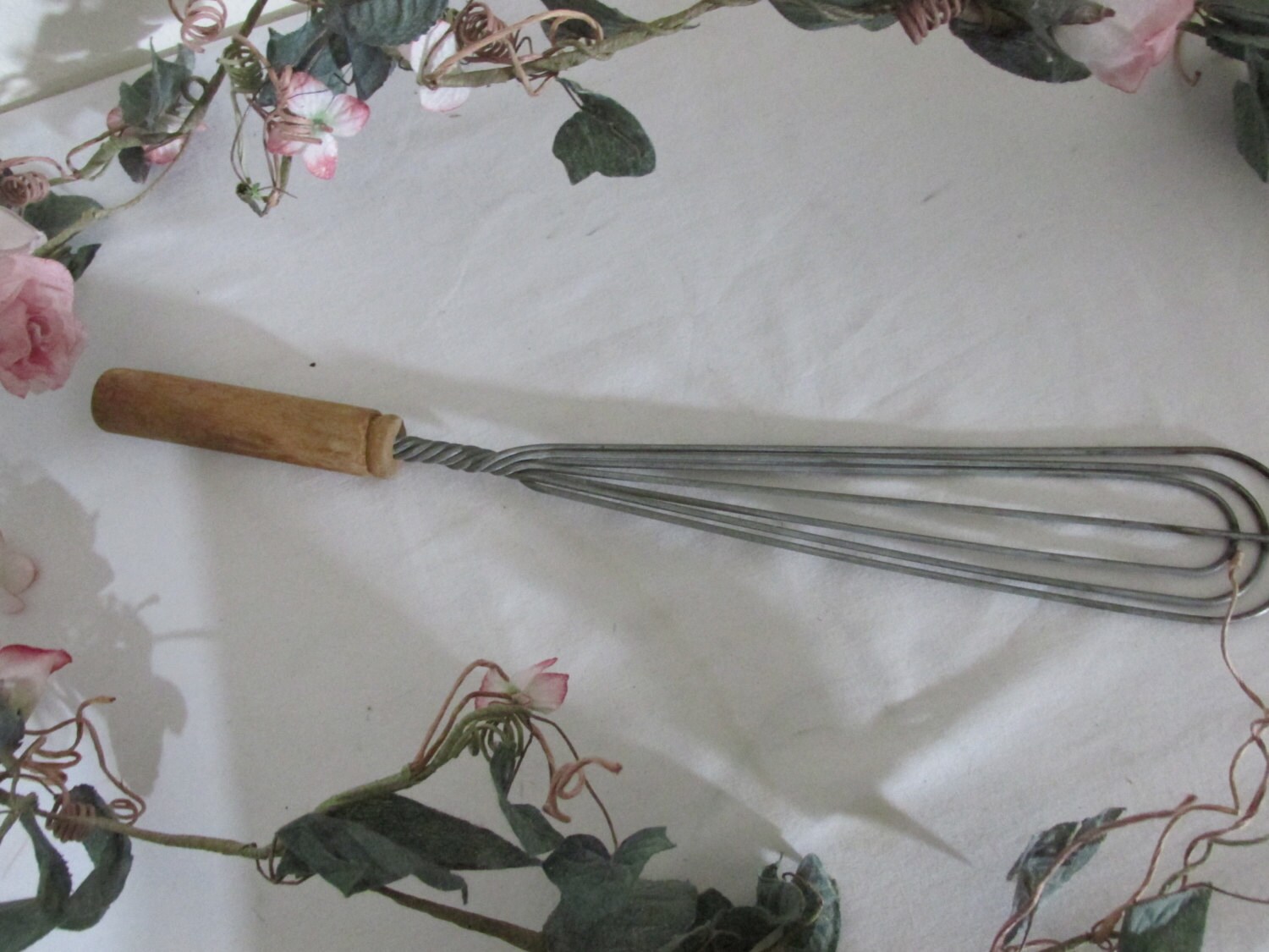 Rug Beater Small Antique Wood Handle Pillow Fluffer by LuRuUniques