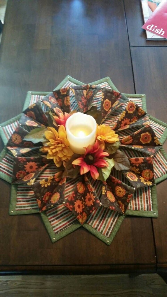 Fabric Wreath for table by StampScrapandSew on Etsy