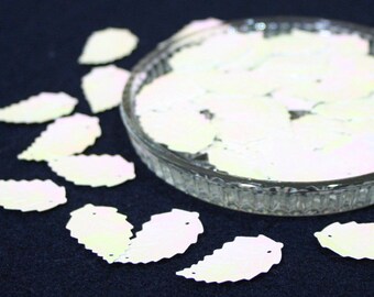 15x25 mm • Pastel White/Purple Leaf Sequins