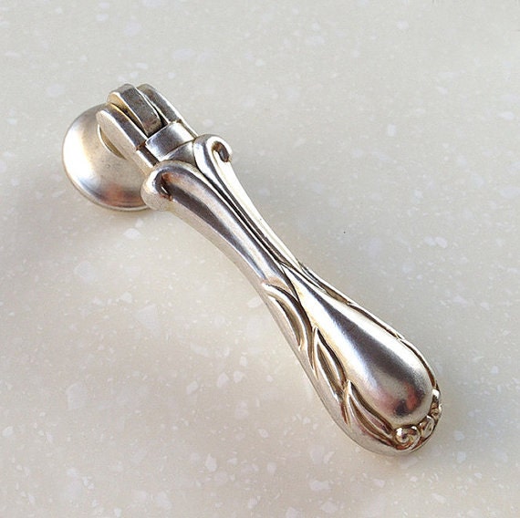 Antique Silver Dresser Drop Pulls Handles Knobs Drawer Pull